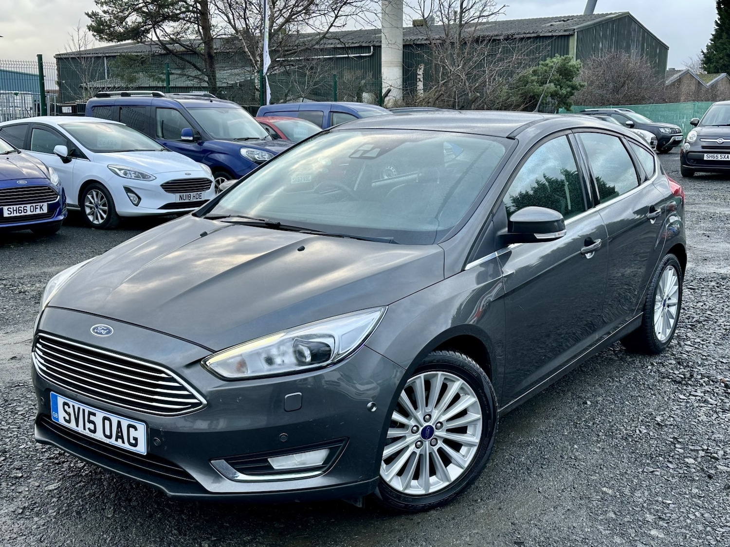 Used Ford Focus 2015 for sale - 76891759: Photo 3