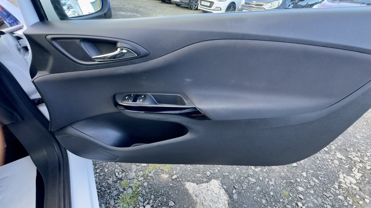 Used Vauxhall Corsa 2017 for sale - 76412257: Photo 18