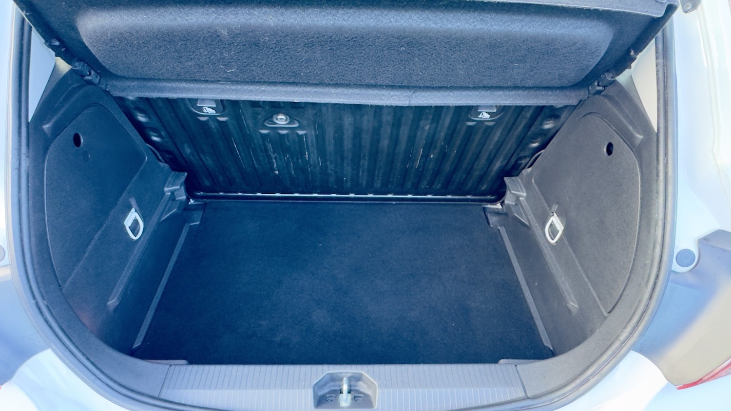 Used Vauxhall Corsa 2017 for sale - 76412257: Photo 26