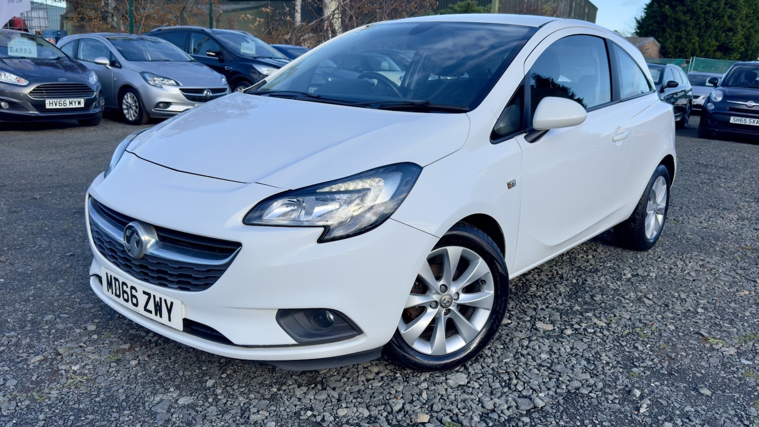 Used Vauxhall Corsa 2017 for sale - 76412257: Photo 3