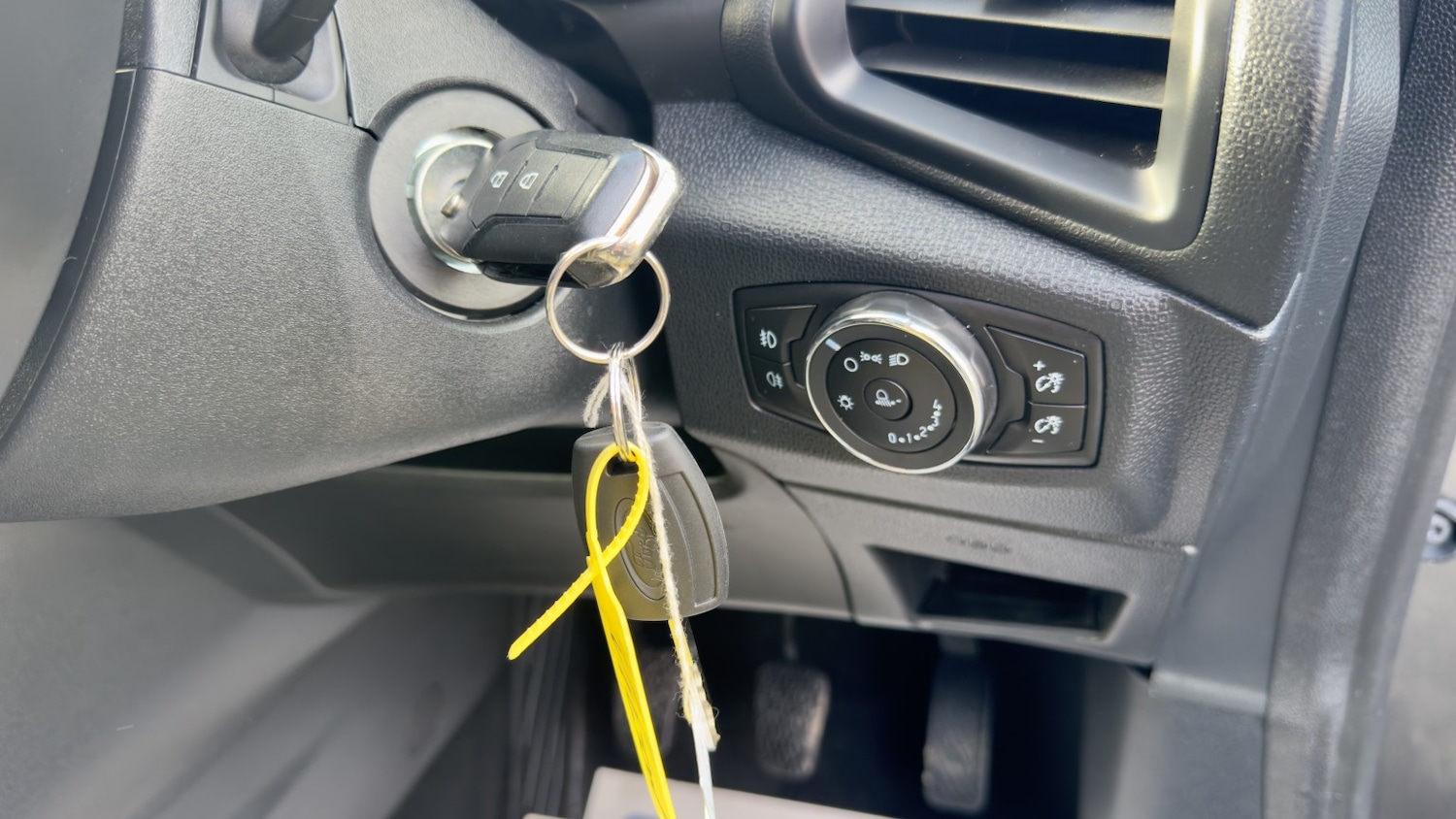 Used Ford Ecosport 2019 for sale - 76329782: Photo 25