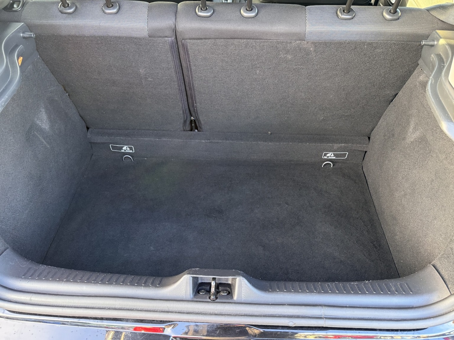 Used Renault Clio 2015 for sale - 76863870: Photo 26