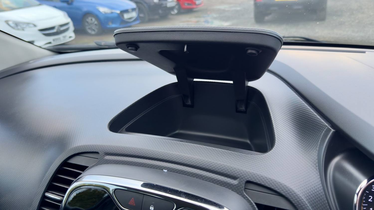 Used Renault Captur 2016 for sale - 76521044: Photo 20