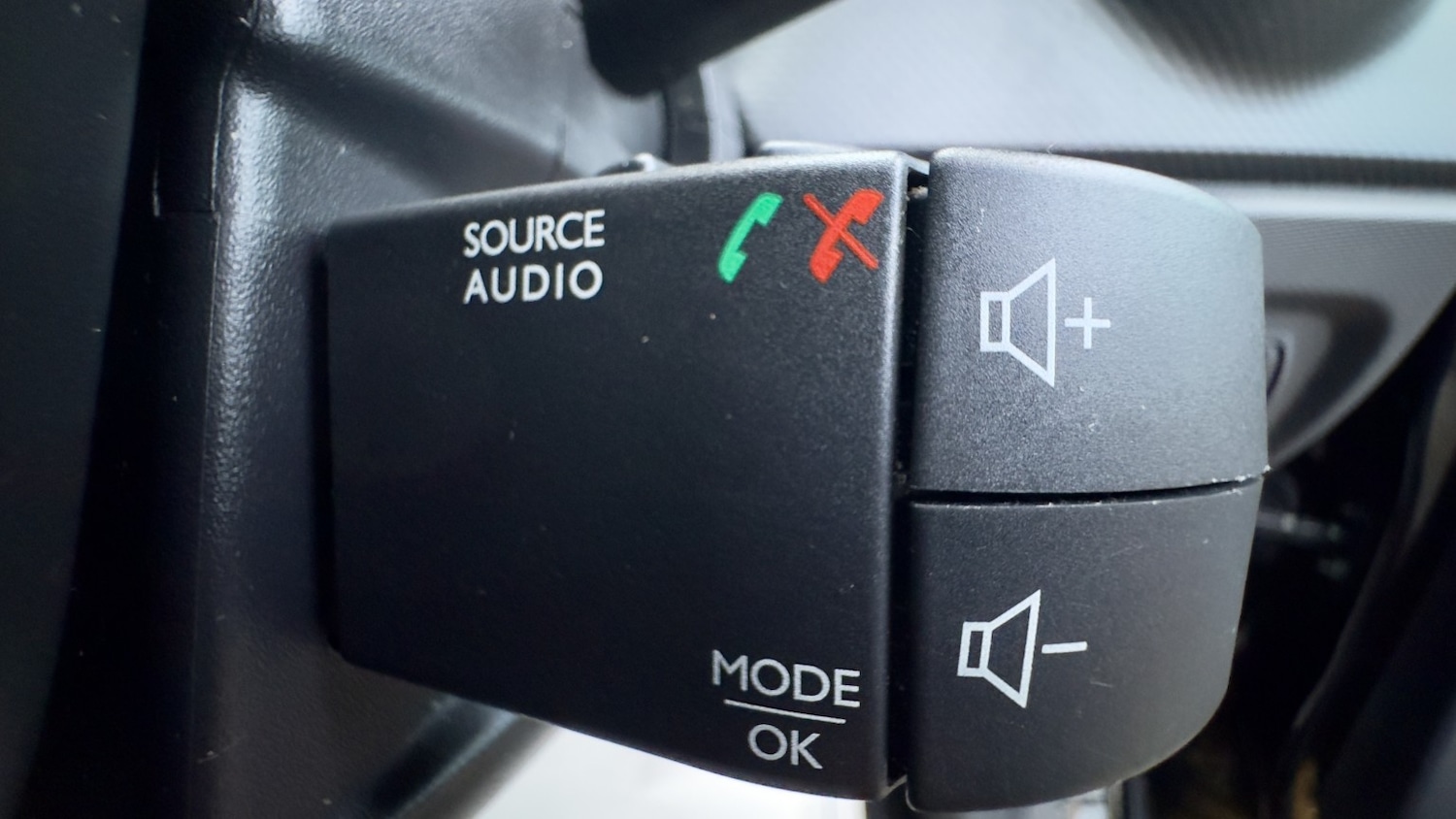 Used Renault Captur 2016 for sale - 76521044: Photo 26