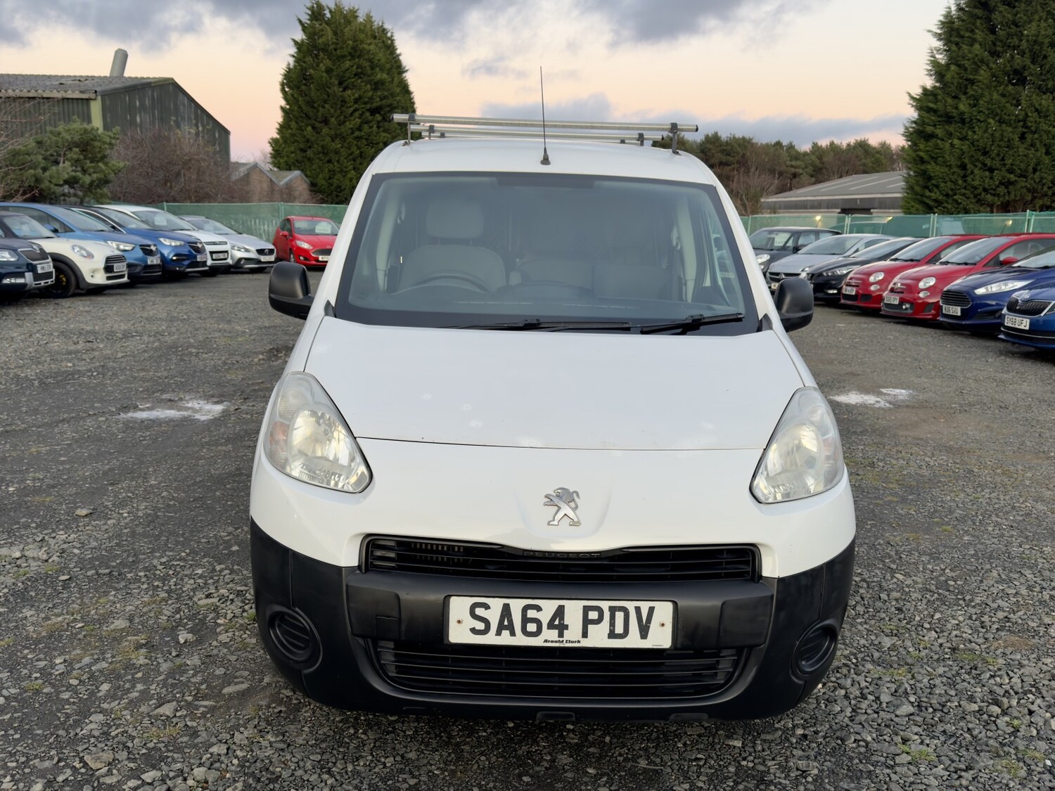 Used Peugeot Partner 2014 for sale - 76637459: Photo 11