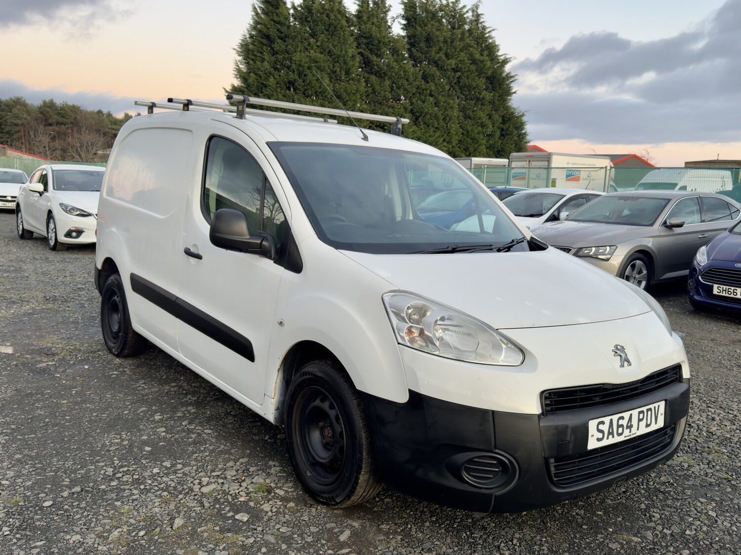 Used Peugeot Partner 2014 for sale - 76637459: Photo 6