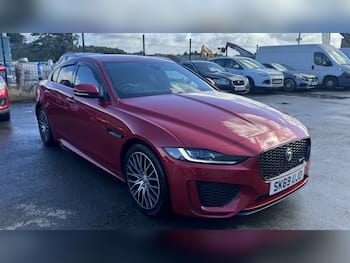 Used Jaguar XE 2019 for sale - 79739833: Photo