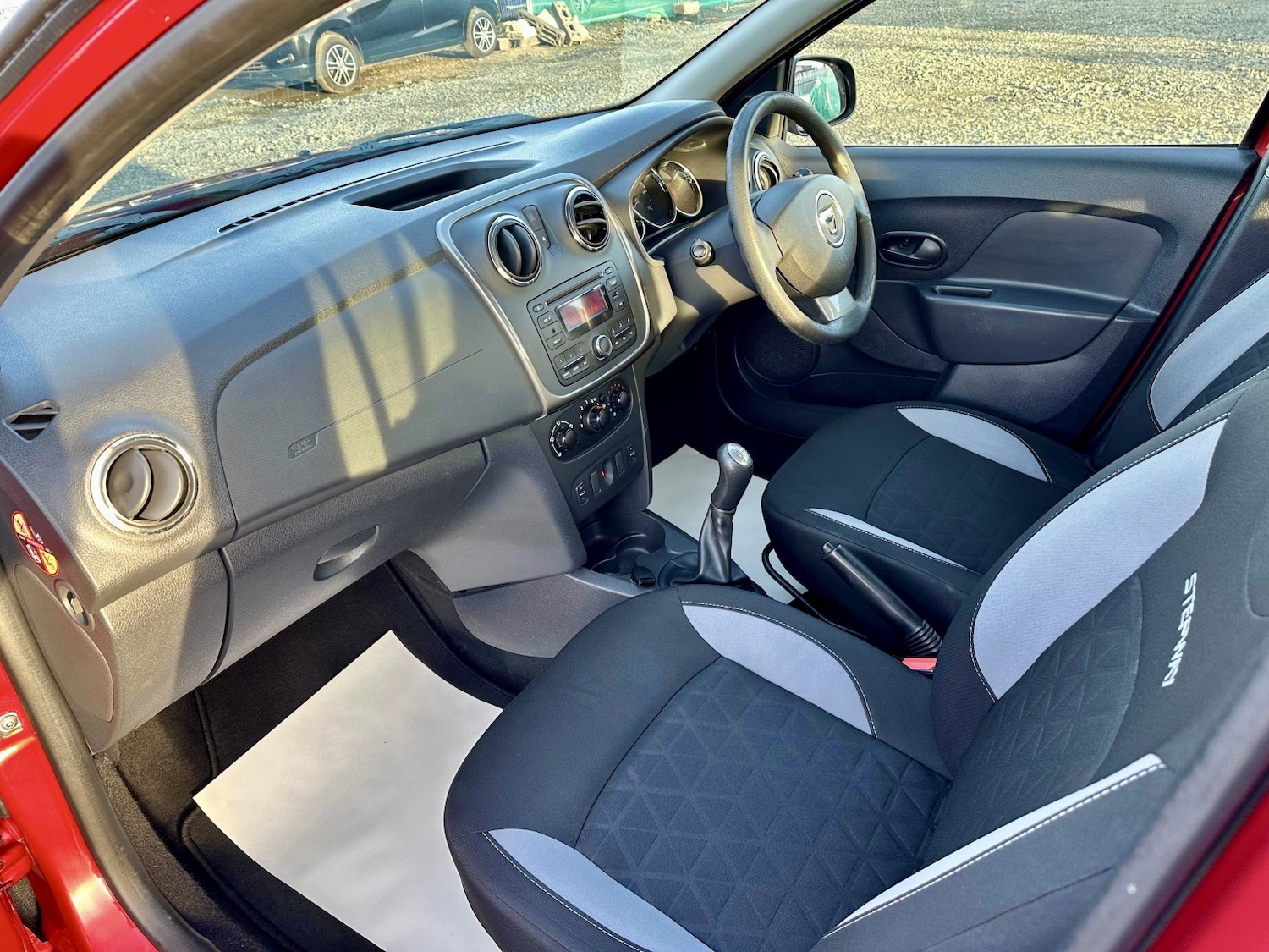 Used Dacia Sandero Stepway 2014 for sale - 77961949: Photo 12