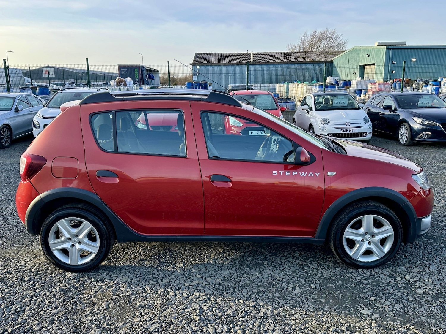 Used Dacia Sandero Stepway 2014 for sale - 77961949: Photo 7