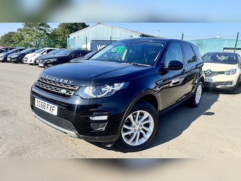 Used Land Rover Discovery Sport 2019 for sale - 79222939: Photo
