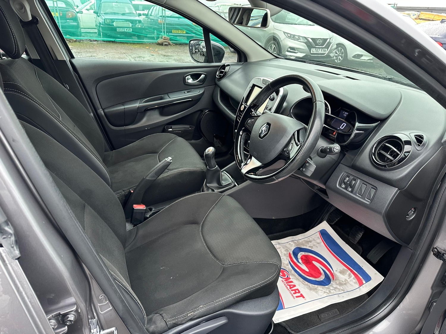 Used Renault Clio 2016 for sale - 77453385: Photo 16