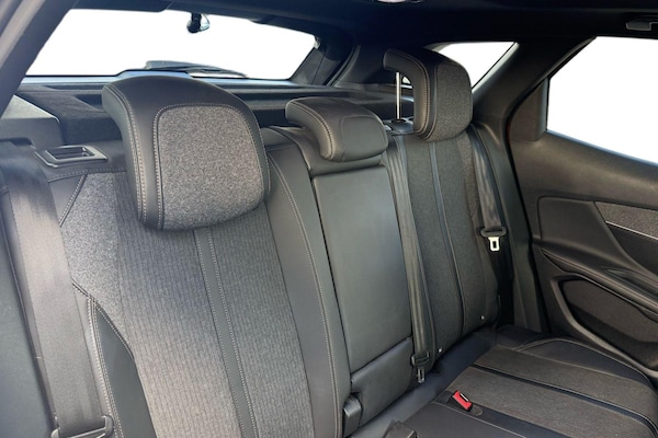 Used Peugeot 3008 2018 for sale - 75582466: Photo 14