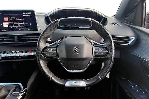 Used Peugeot 3008 2018 for sale - 75582466: Photo 5