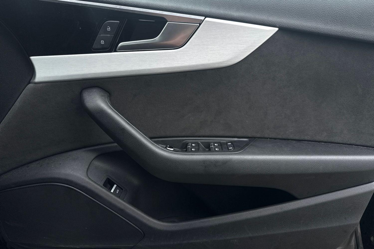 Used Audi A4 2019 for sale - 77973500: Photo 16