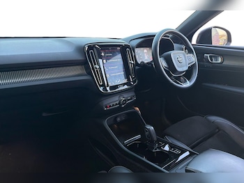 Used Volvo XC40 2018 for sale - 77979728: Photo