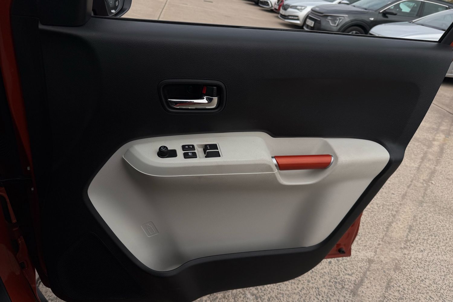 Used Suzuki Ignis 2017 for sale - 75850248: Photo 12