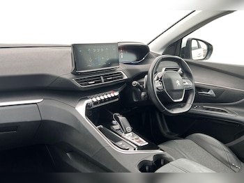 Used Peugeot 5008 2021 for sale - 77165844: Photo