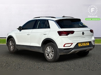 Used Volkswagen T-Roc 2022 for sale - 75898798: Photo