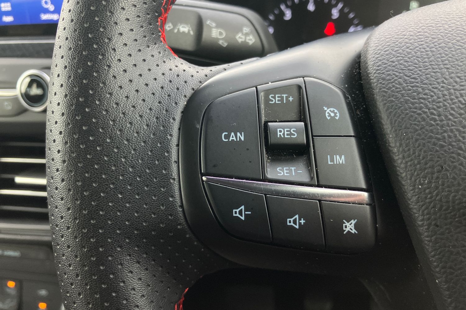 Used Ford Focus 2022 for sale - 77147589: Photo 12