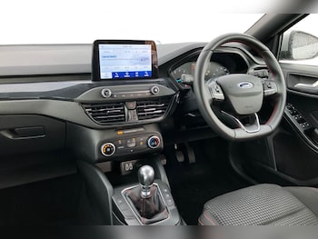 Used Ford Focus 2022 for sale - 77147589: Photo