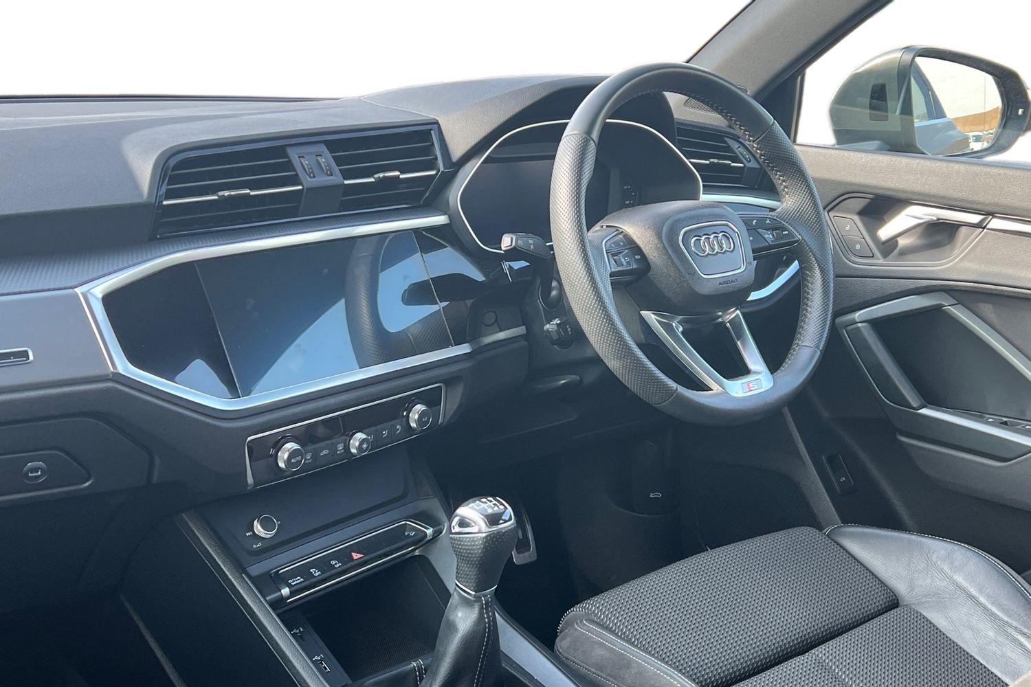 Used Audi Q3 2020 for sale - 77764496: Photo 4