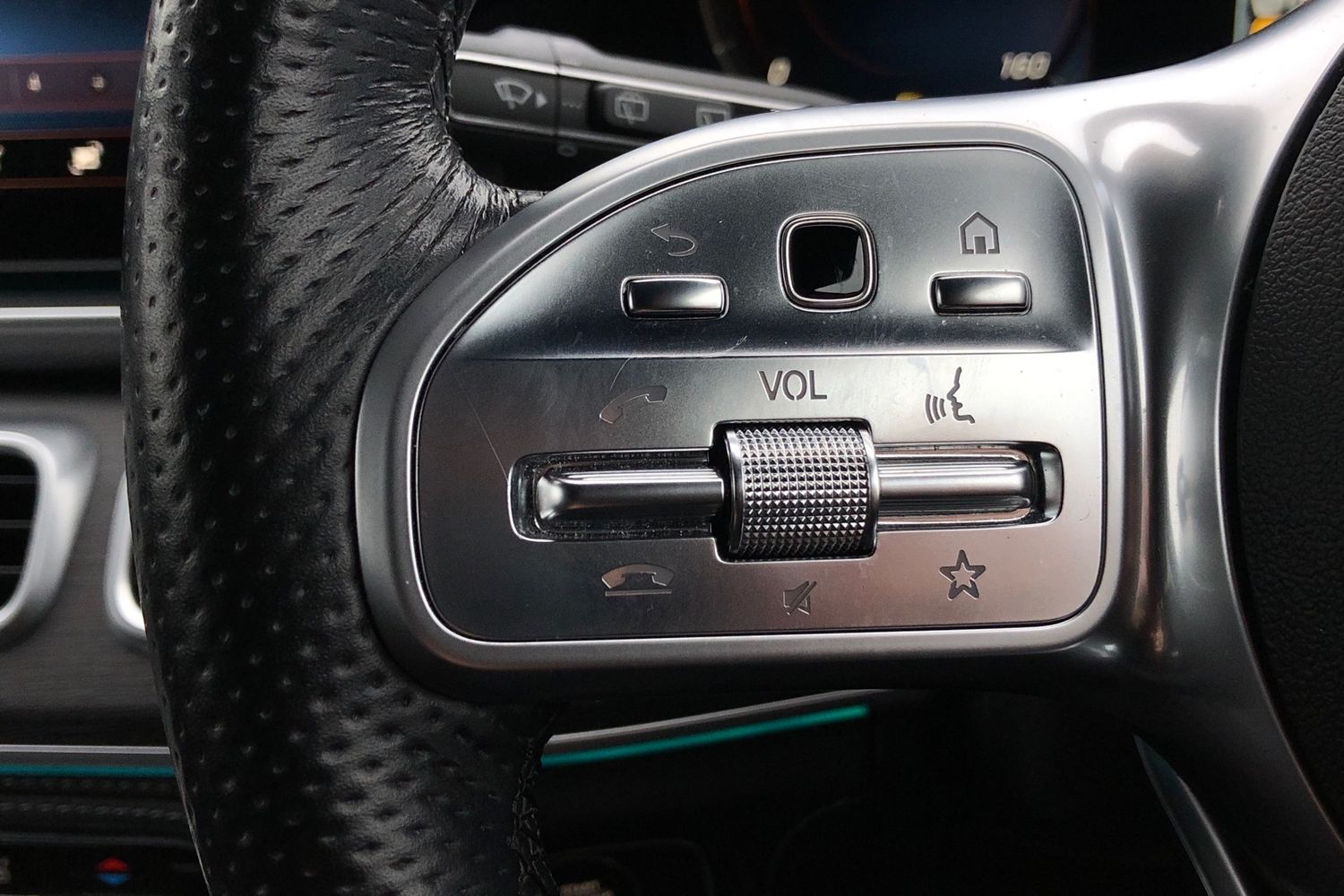 Used Mercedes-Benz GLE 2022 for sale - 77327365: Photo 6