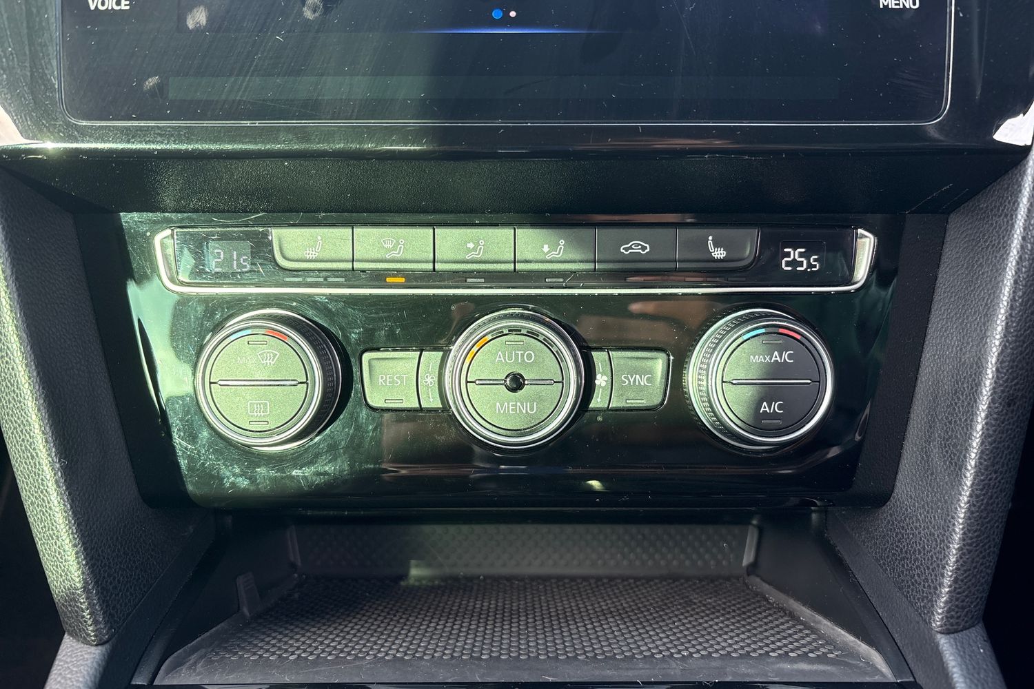 Used Volkswagen Passat 2019 for sale - 77527772: Photo 10