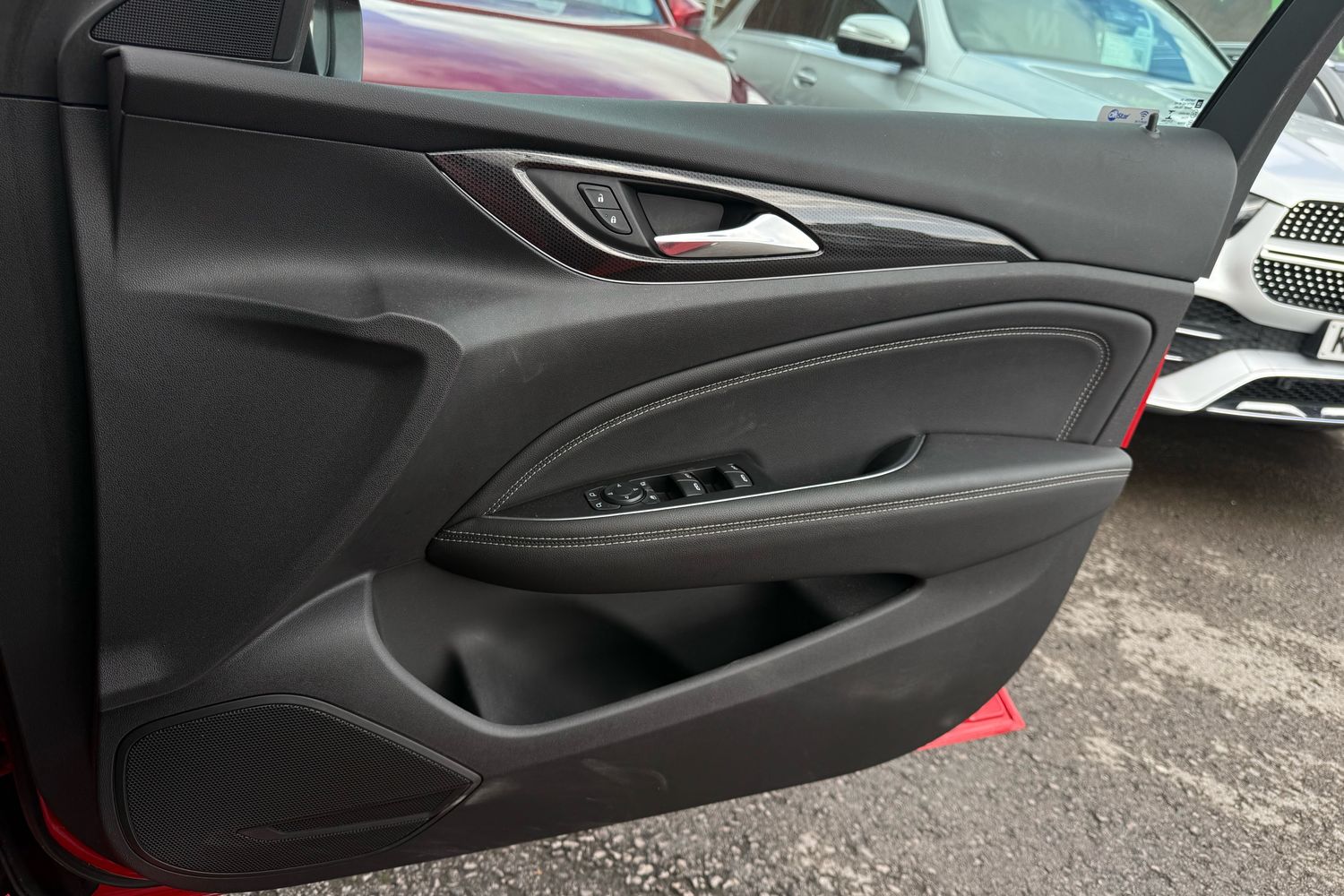 Used Vauxhall Insignia 2017 for sale - 75824879: Photo 12