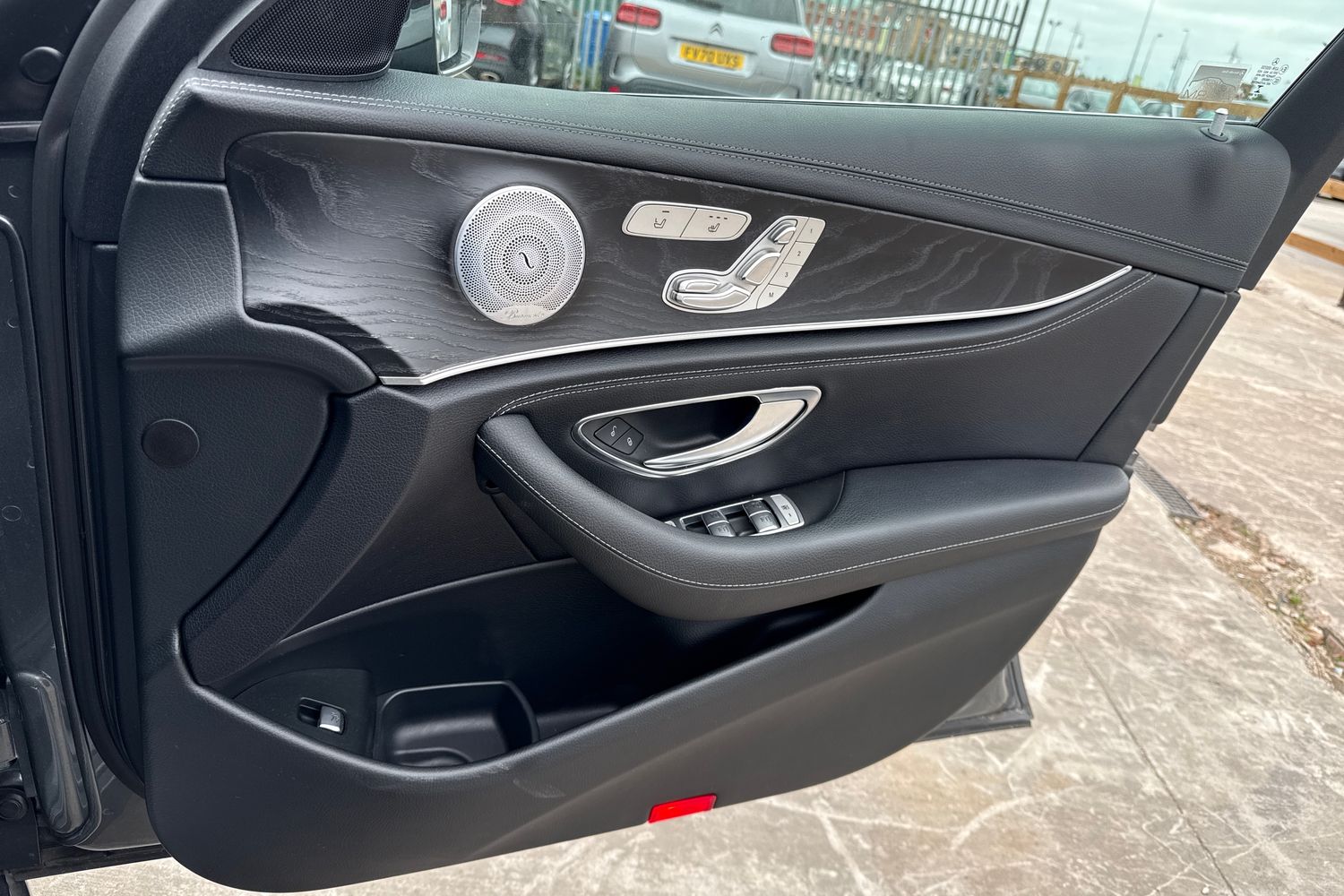Used Mercedes-Benz E Class 2018 for sale - 76274838: Photo 12