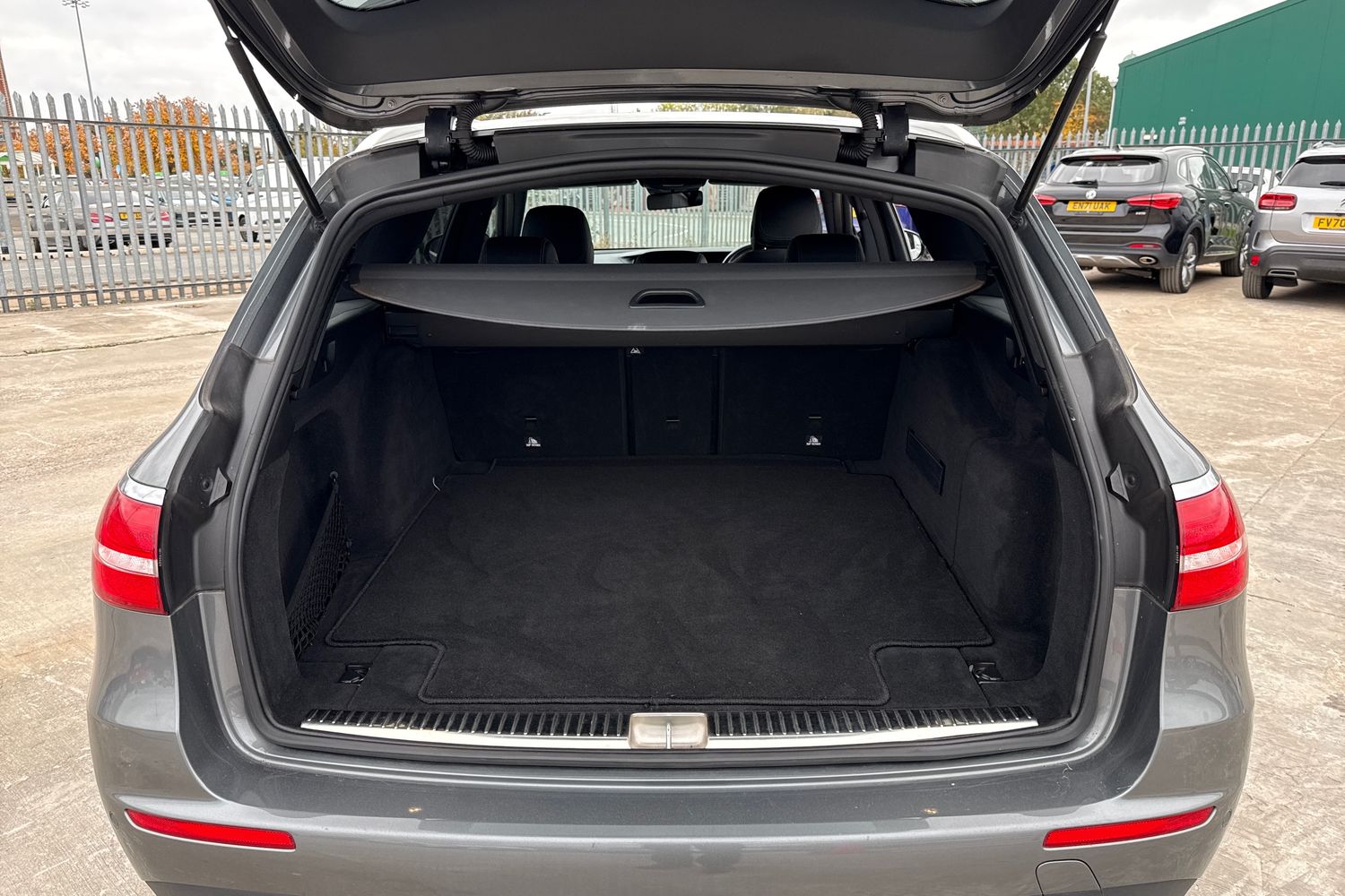 Used Mercedes-Benz E Class 2018 for sale - 76274838: Photo 15