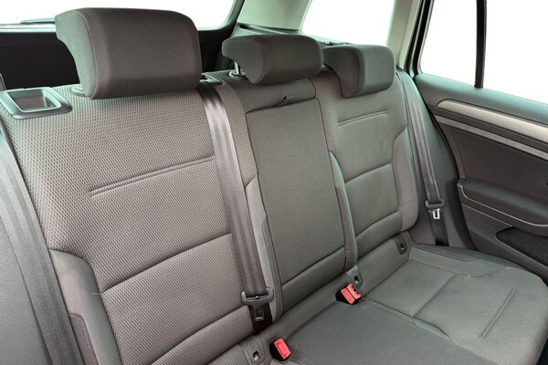 Used Volkswagen Golf 2019 for sale - 76143835: Photo 14