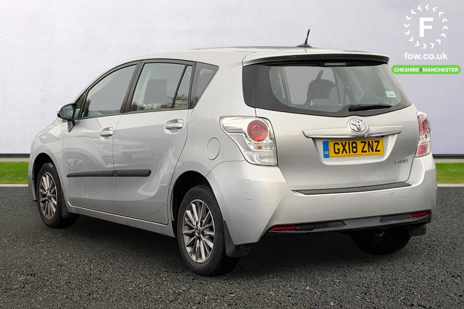 Used Toyota Verso 2018 for sale - 76972748: Photo 2