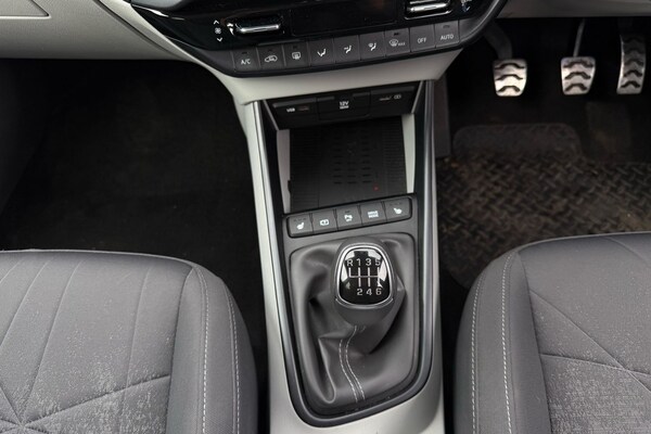 Used Hyundai BAYON 2022 for sale - 73826089: Photo 8