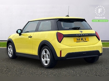 Used MINI Cooper 2024 for sale - 77527414: Photo