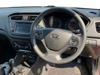 Used Hyundai i20 2019 for sale - 74994086: Photo