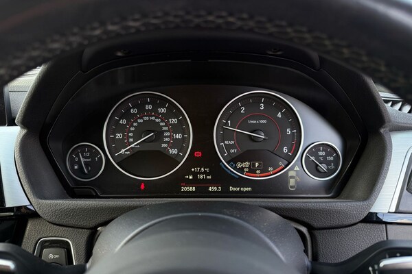 Used BMW 4 Series 2017 for sale - 75512476: Photo 10
