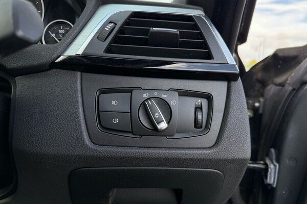 Used BMW 4 Series 2017 for sale - 75512476: Photo 11