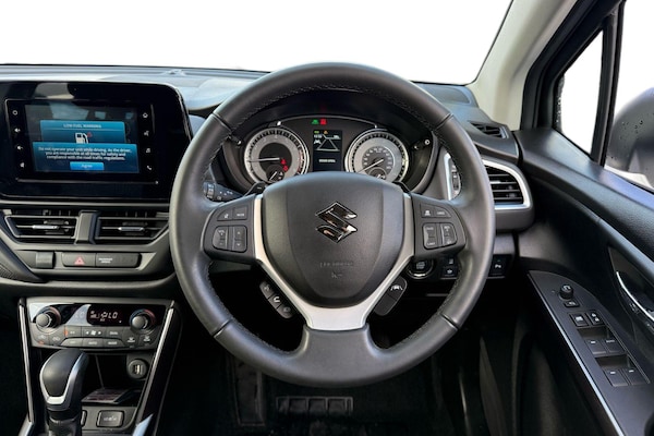 Used Suzuki SX4 S-Cross 2023 for sale - 75529136: Photo 5