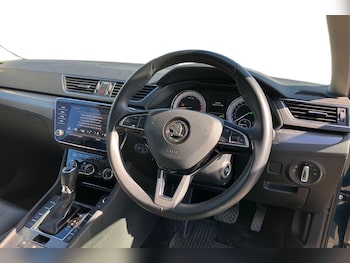 Used Skoda Superb 2020 for sale - 79175061: Photo
