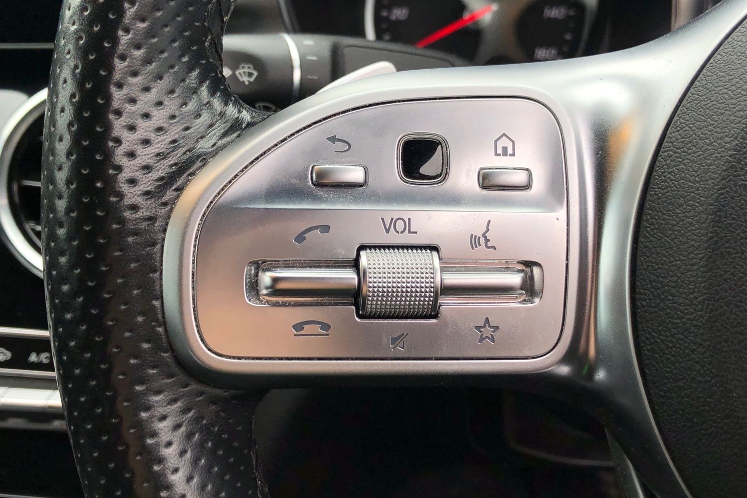 Used Mercedes-Benz C Class 2019 for sale - 76972785: Photo 6