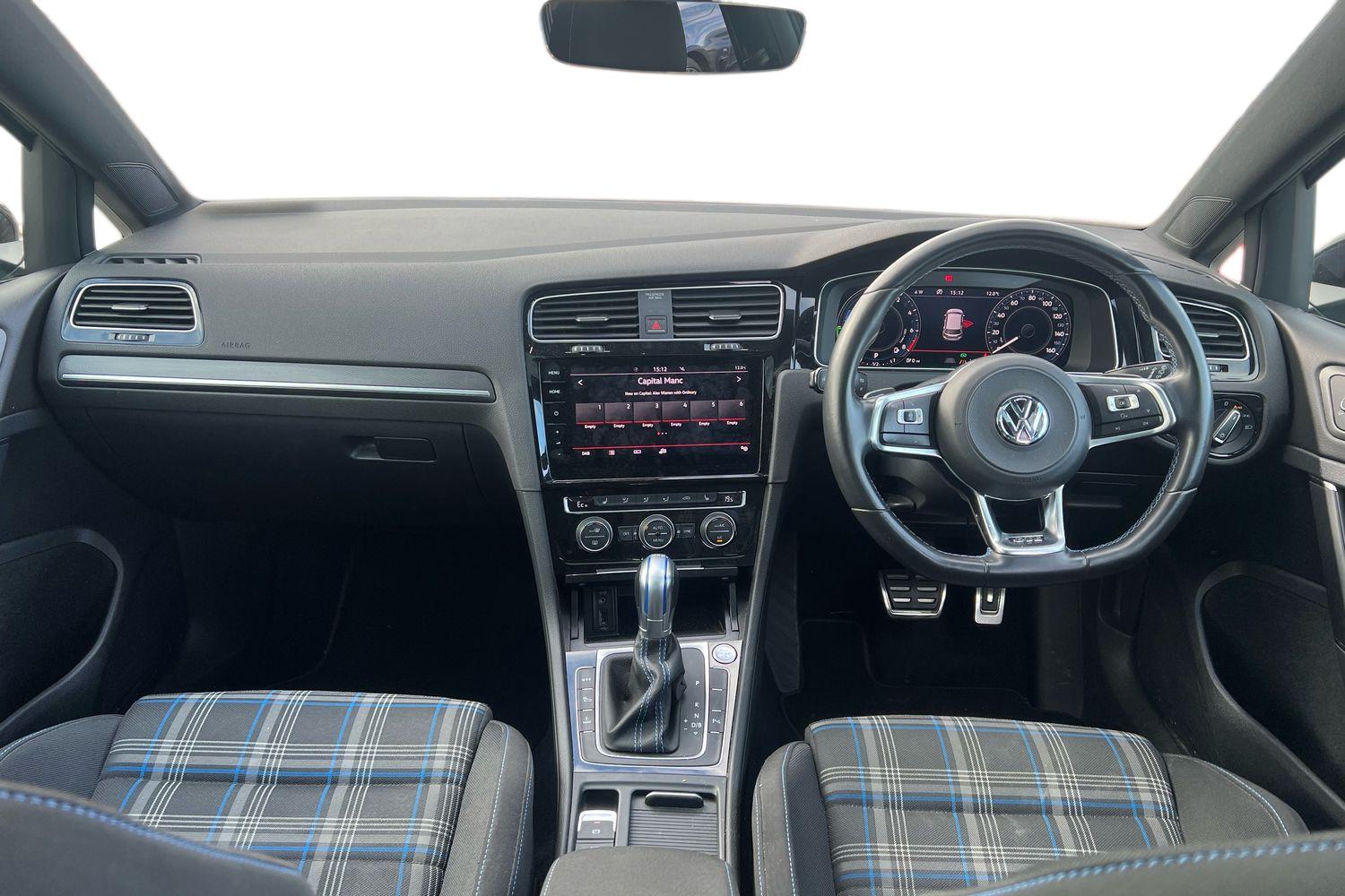 Used Volkswagen Golf 2018 for sale - 76364623: Photo 3