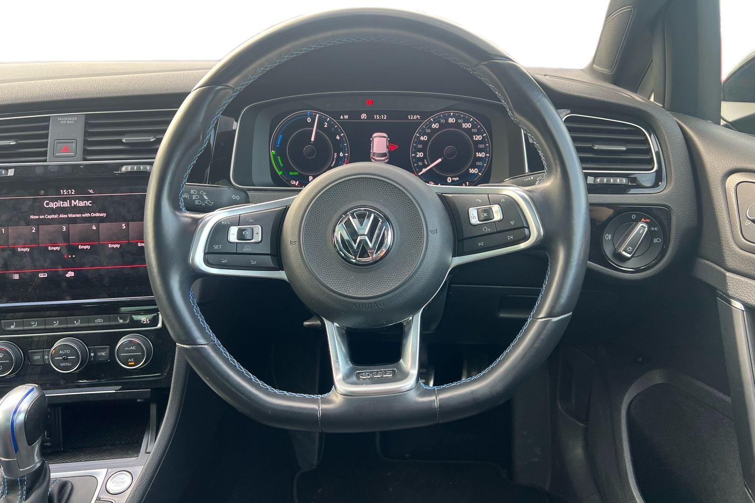 Used Volkswagen Golf 2018 for sale - 76364623: Photo 5