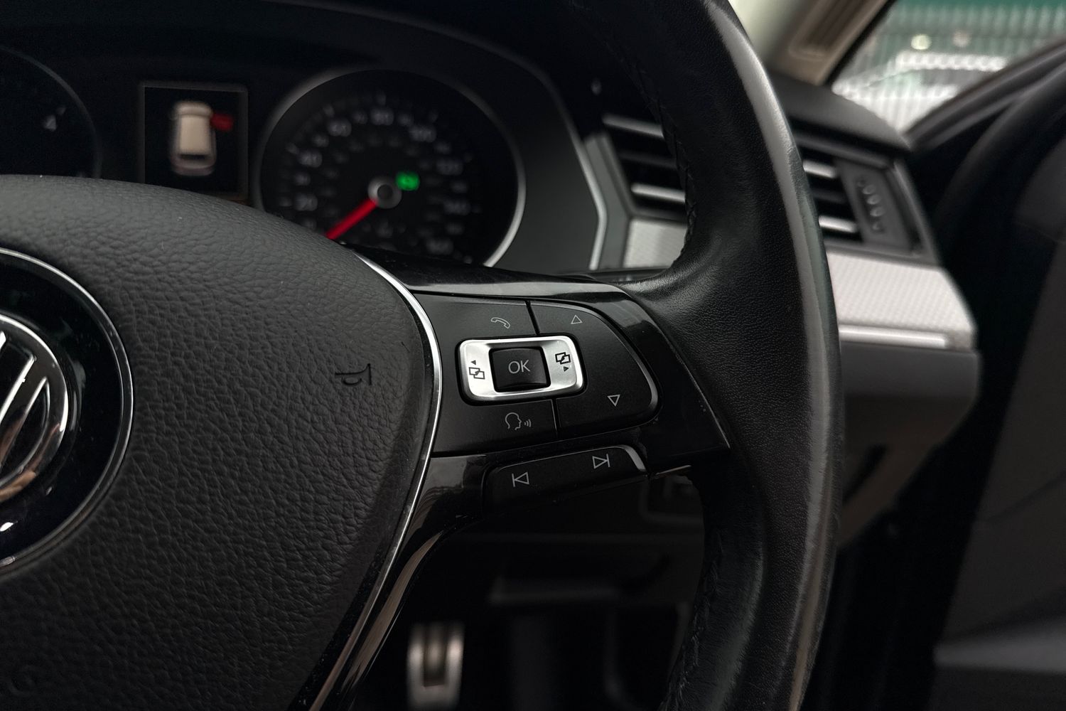 Used Volkswagen Passat 2016 for sale - 77687099: Photo 10