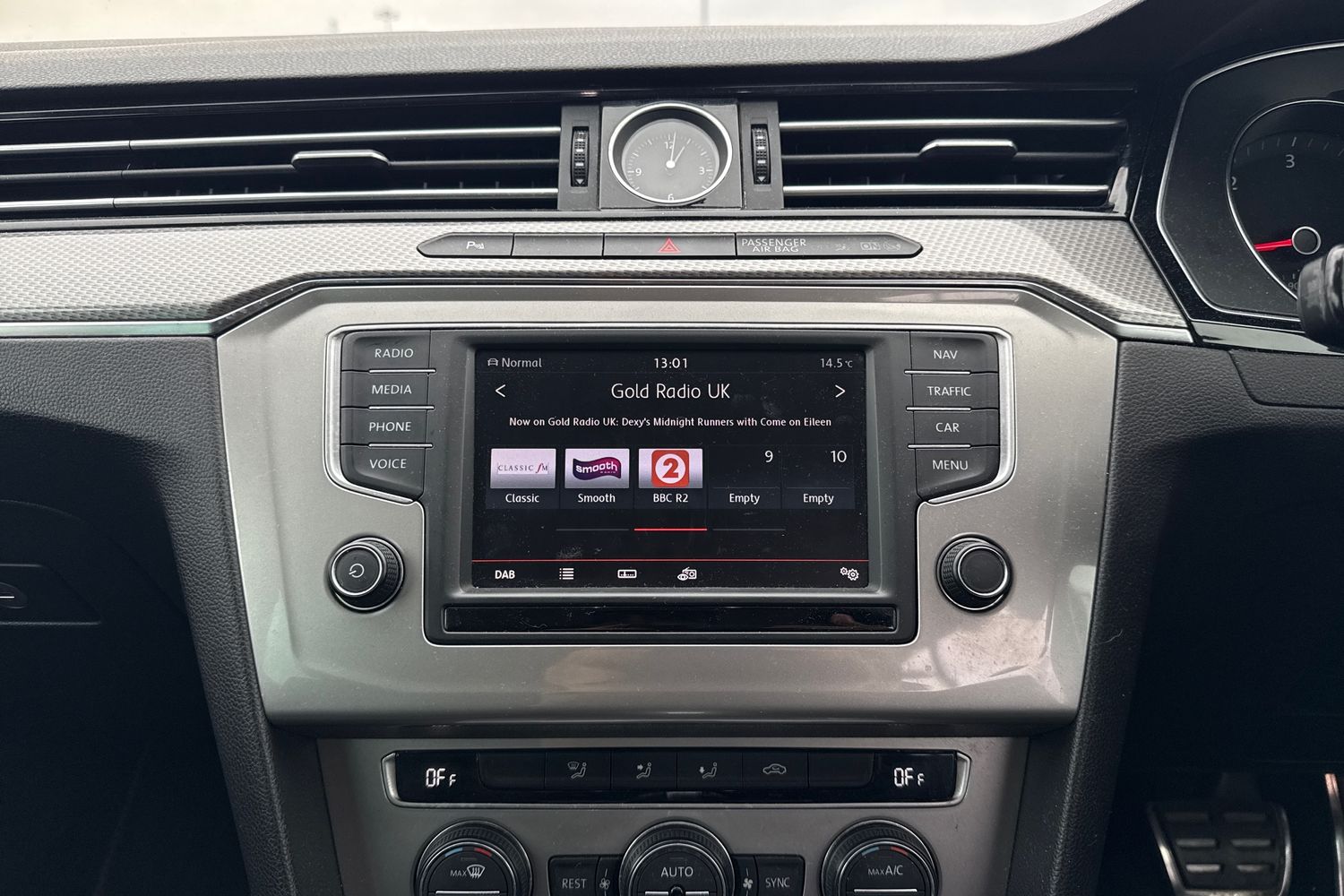 Used Volkswagen Passat 2016 for sale - 77687099: Photo 6