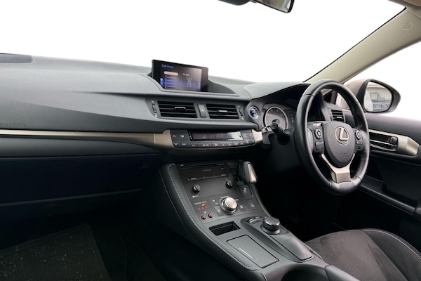 Used Lexus CT 2018 for sale - 75662535: Photo 4