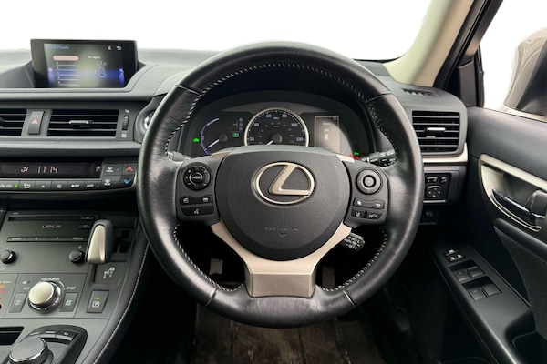 Used Lexus CT 2018 for sale - 75662535: Photo 5