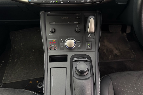 Used Lexus CT 2018 for sale - 75662535: Photo 8