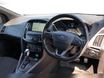 Used Ford Focus 2017 for sale - 75489570: Photo