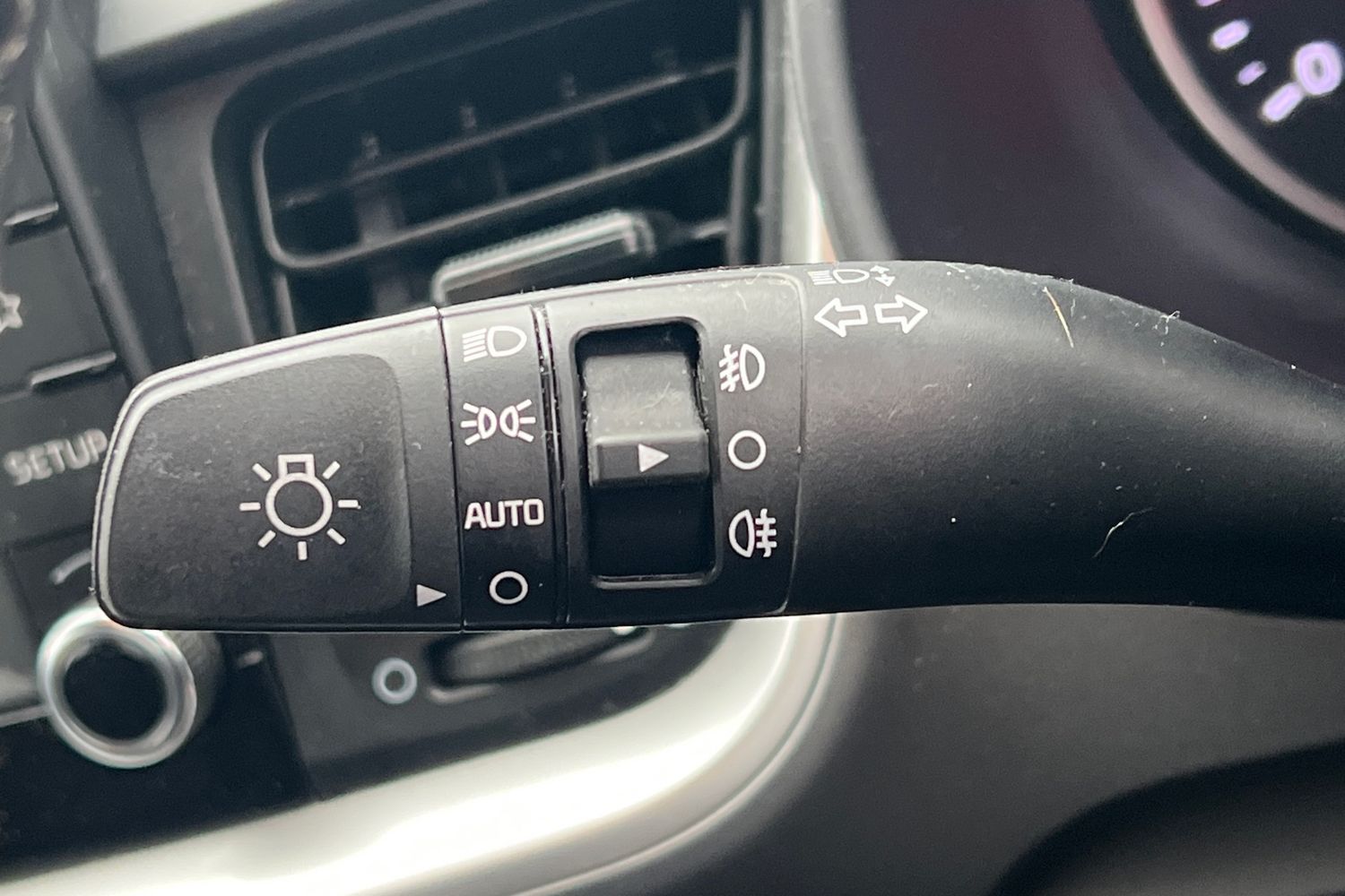 Used Kia Stonic 2019 for sale - 76902614: Photo 14