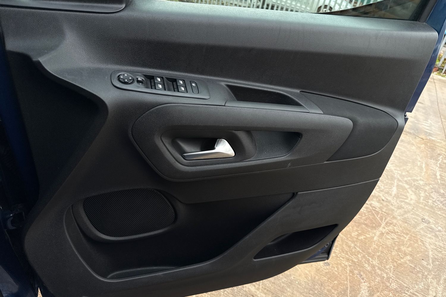 Used Vauxhall Combo Life 2019 for sale - 76406050: Photo 12